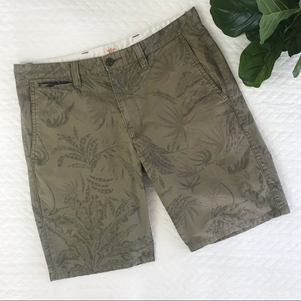 ☀️DOCKERS•WEATHERED TROPICAL PRINT BRUSHED POPLIN SHORTS SZ 34☀️
